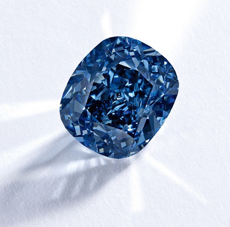 Najdroższy diament sprzedany na aukcji 