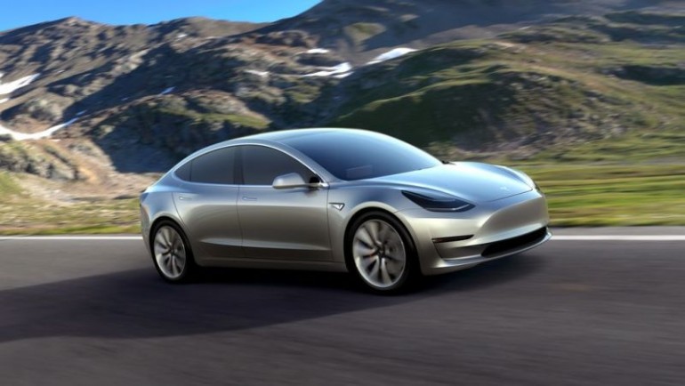 Tesla Model 3 pierwszy zarys auta