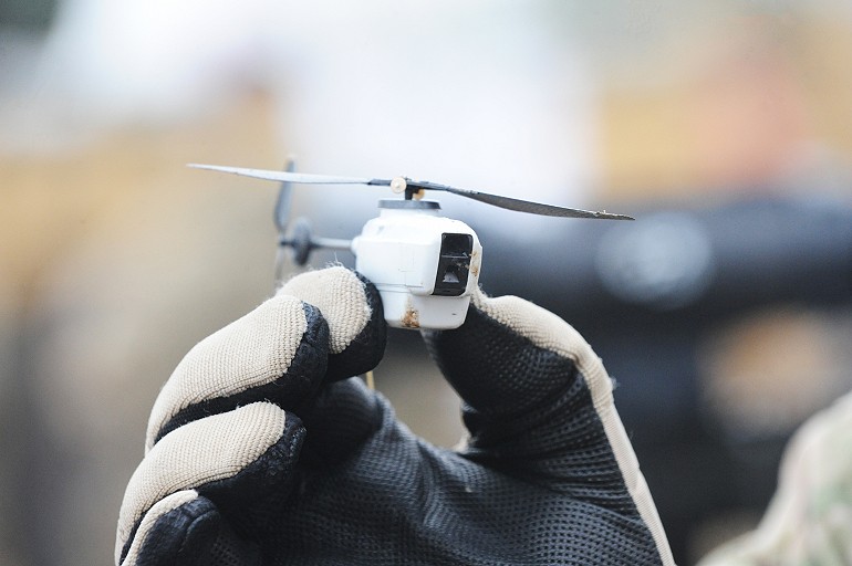 Nano drony na wyposażeniu żołnierzy USA od 2018 roku