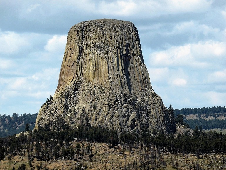 Wieża Diabła niesamowita skała
